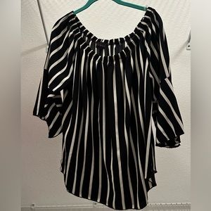Firstloved Bell sleeve Black and White Blouse